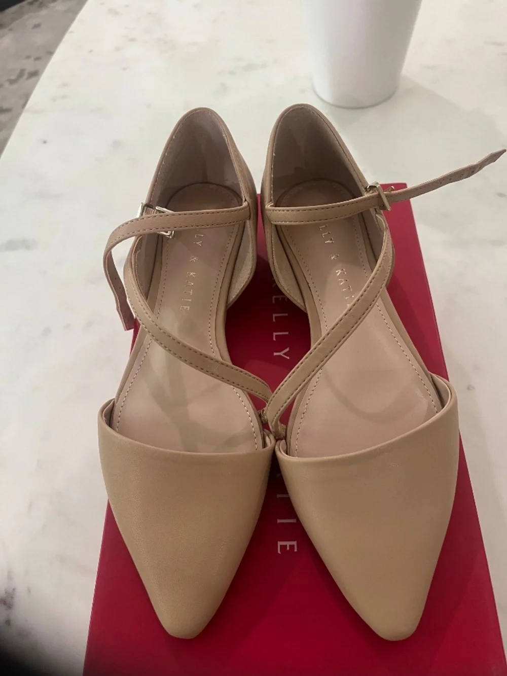 NWT Kelly & Katie gorgeous nude strap shoes